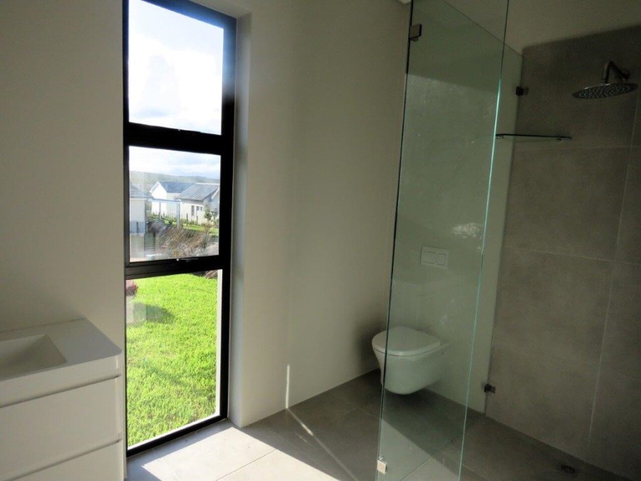 4 Bedroom Property for Sale in Baron View Western Cape